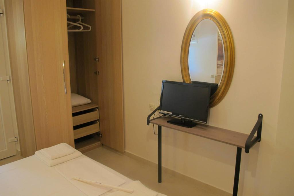 Studios Ioulia Keramotí Habitación foto